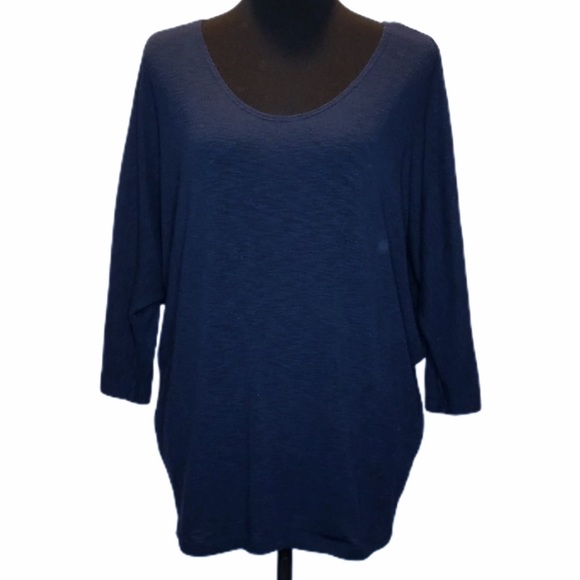 Laila Jayde Tops - Laila Jayde Navy Top.       294